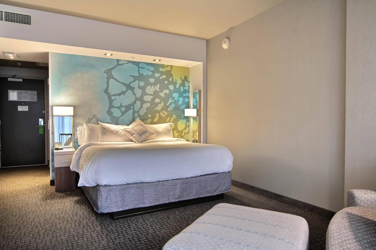Courtyard By Marriott Квебек Экстерьер фото