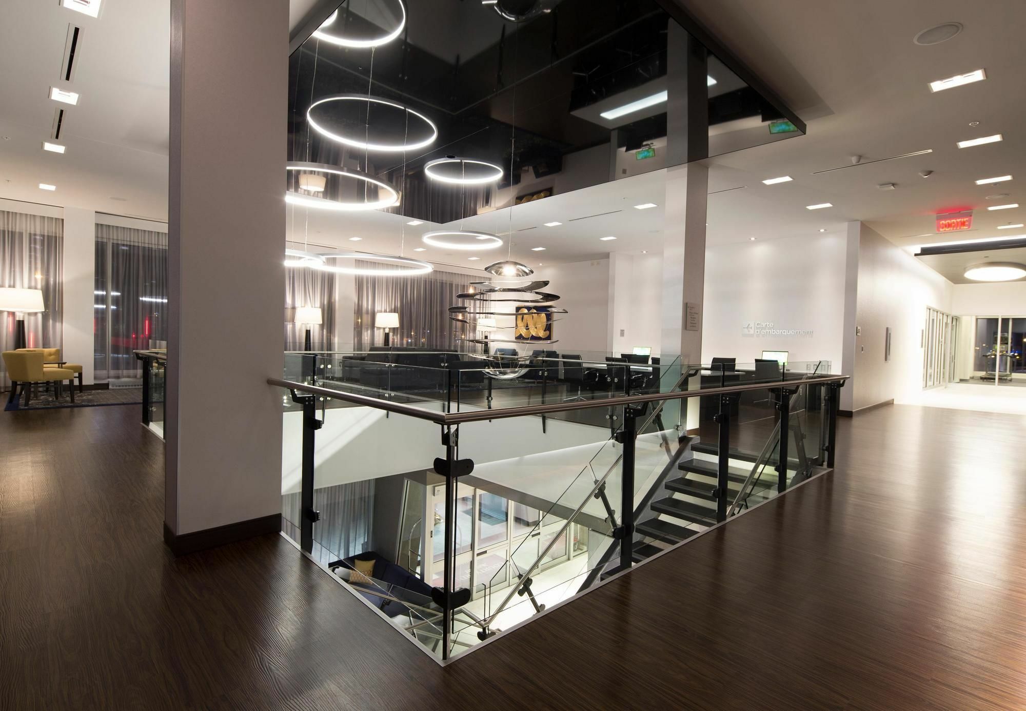 Courtyard By Marriott Квебек Экстерьер фото